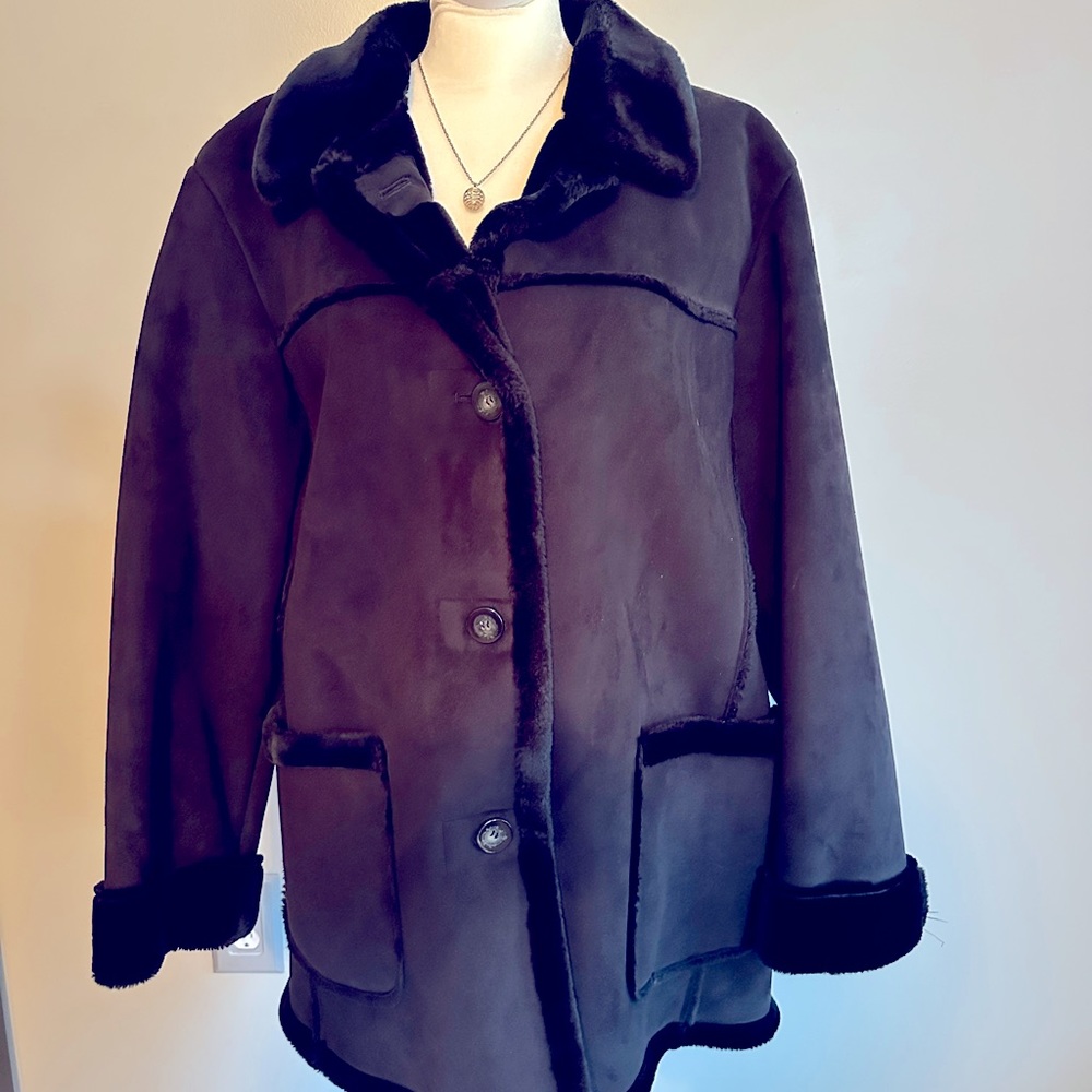 Black Faux Suede Coat  Size cut out but it measures to be a Large